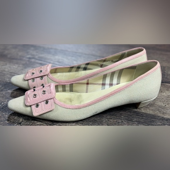 Burberry Buckle Canvas Kitty Heels - Picture 2 of 11